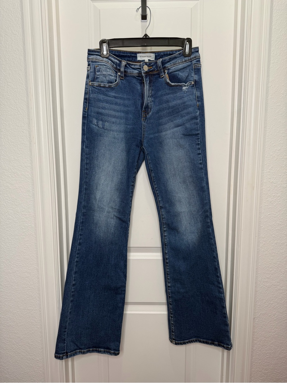 Risen Jeans Mid Rise Flare Jeans Size 9/29 Medium Wash